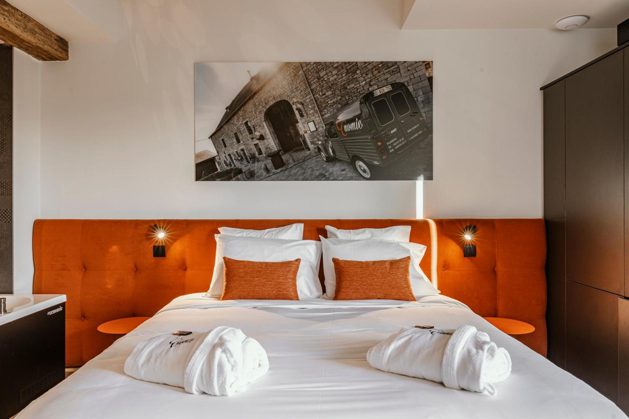 Cc Nomie Hotel Restaurant دينانت الغرفة الصورة